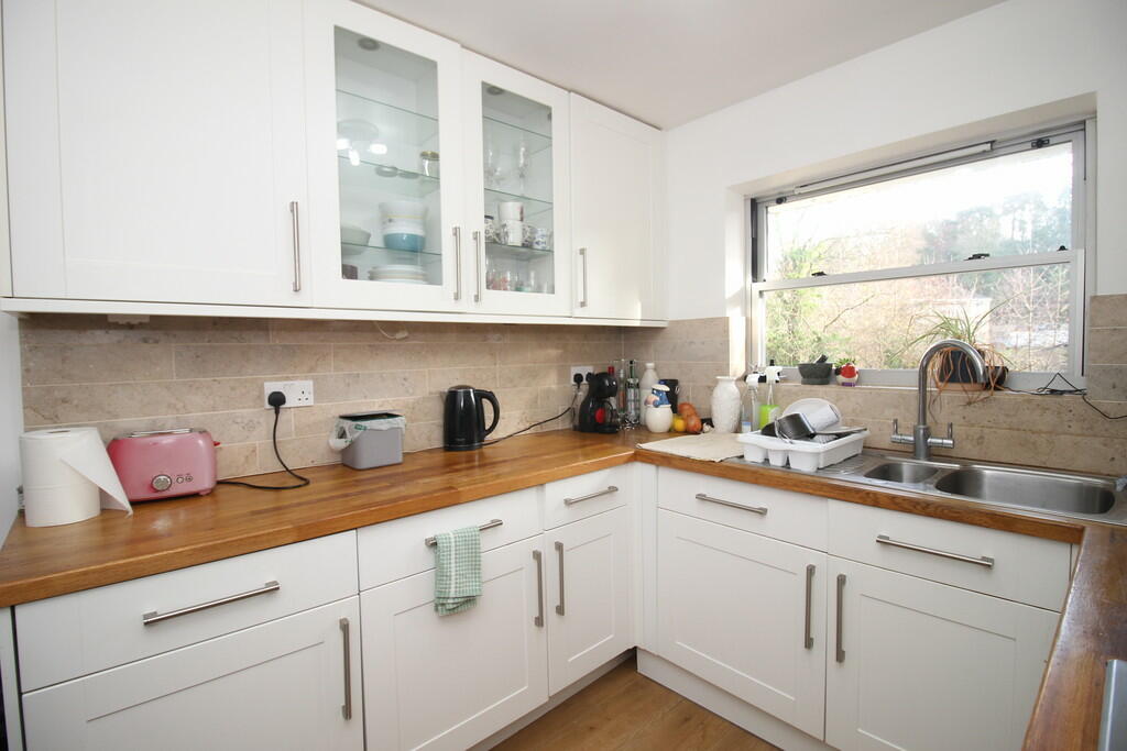 Additional image 5 of Hockley Court, Weston Park West