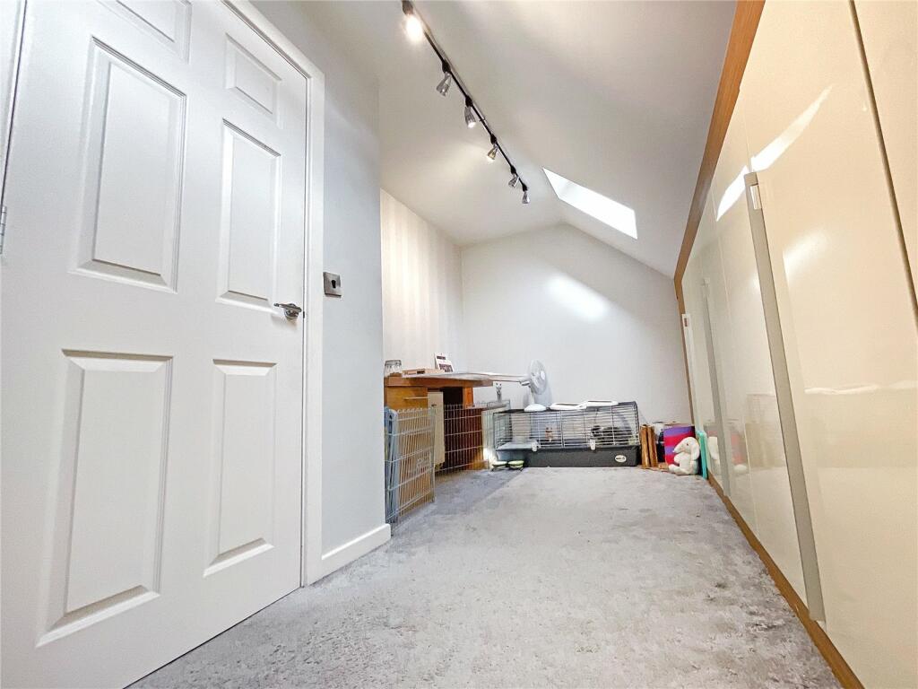 Additional image 21 of Birchfield Close, Tamworth, Staffordshire, B77