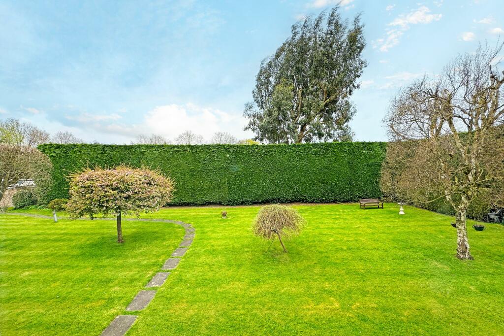 Additional image 5 of Starbold Crescent, Knowle, B93