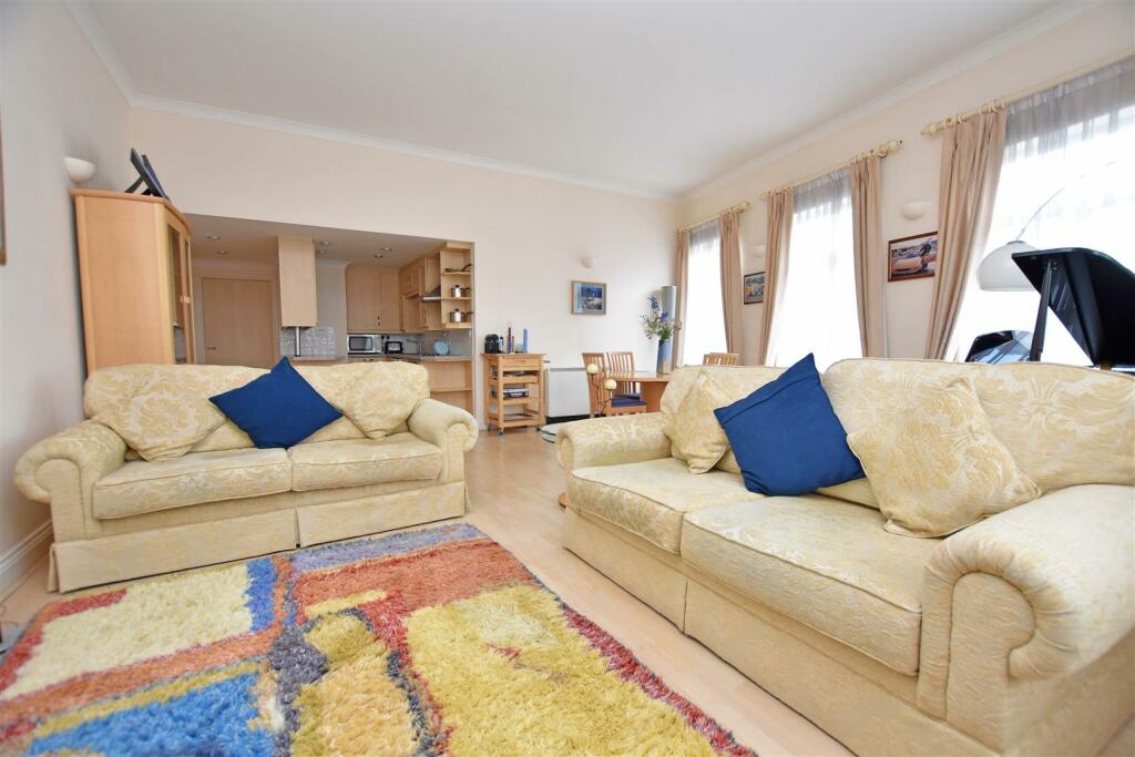 Additional image 11 of Victoria Bridge Road, Bath