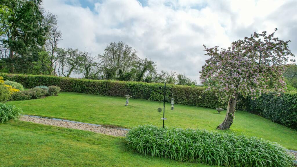 Additional image 24 of Wike Lane, Sambourne