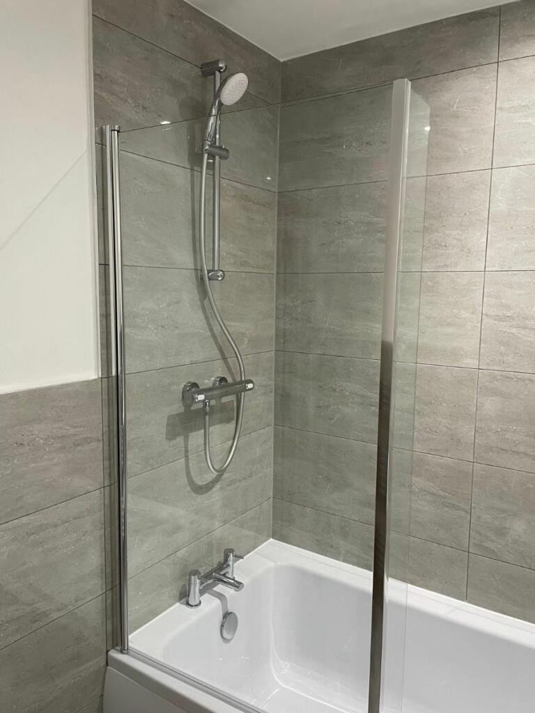 Additional image 5 of Broadway Court, Oldbury, B68 9EE