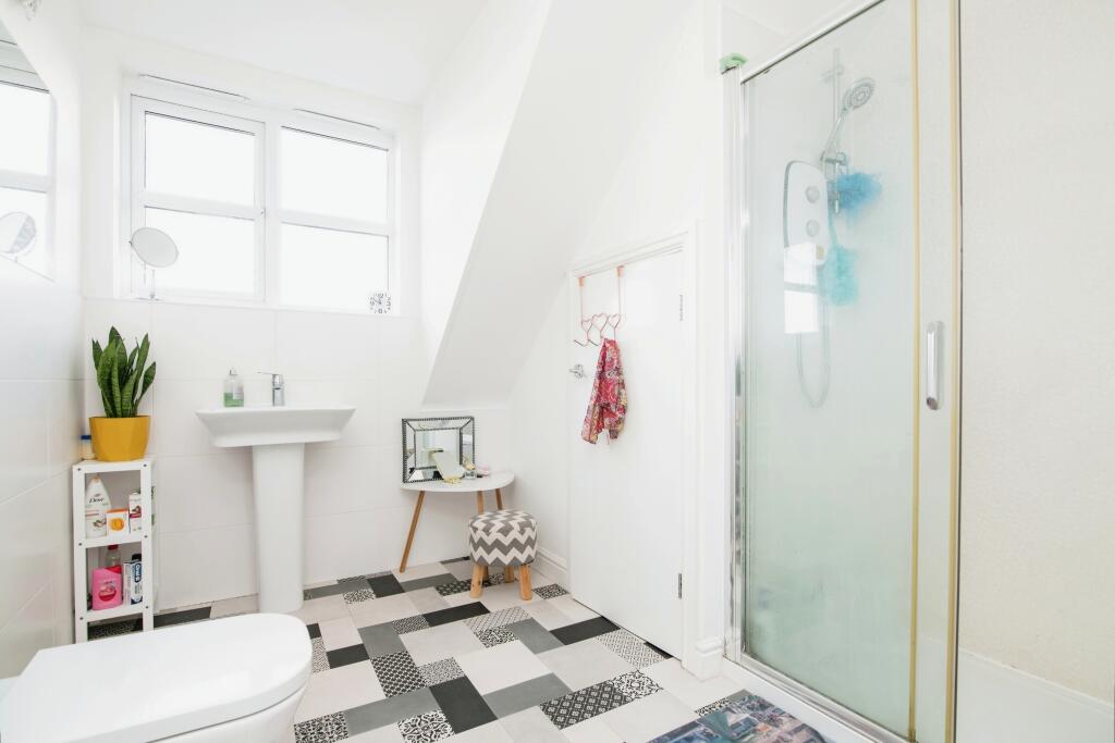 Additional image 10 of Silverlight Grove, Oldbury, B69