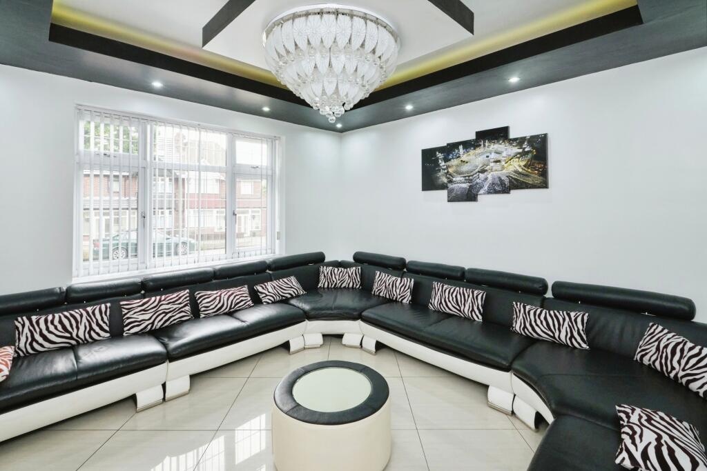 Additional image 6 of Radstock Avenue, Birmingham, B36