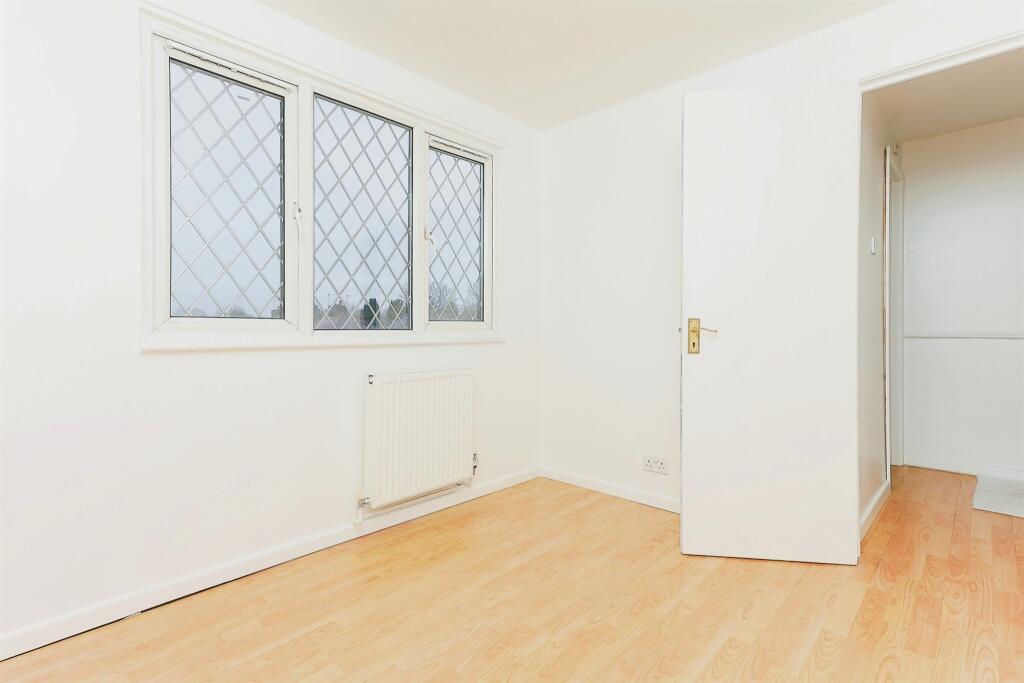 Additional image 9 of Bucklands End Lane, BIRMINGHAM