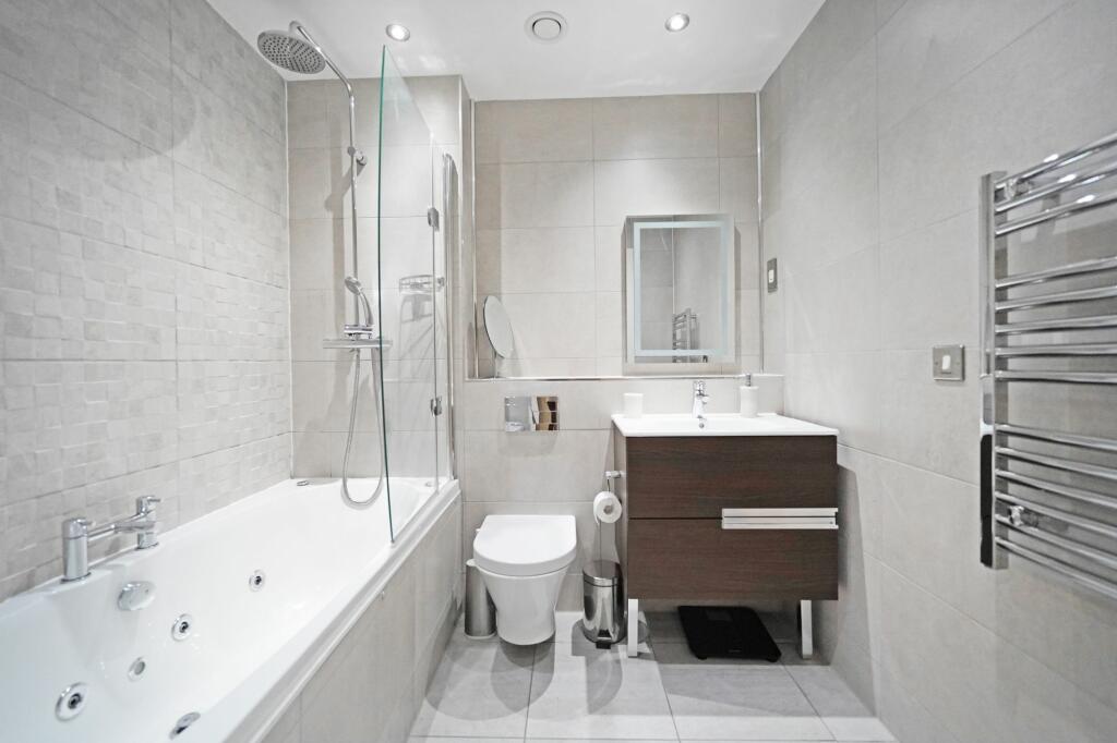 Additional image 14 of Warwick Road, Solihull, B91