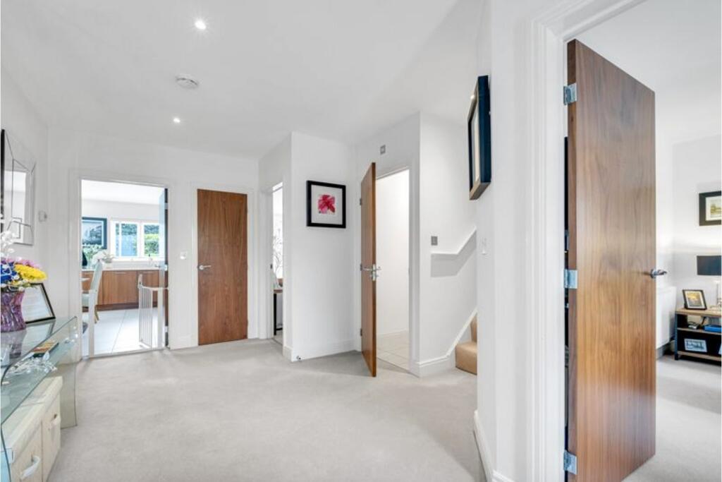 Additional image 7 of Hazeltree Drive, Sutton Coldfield, B75