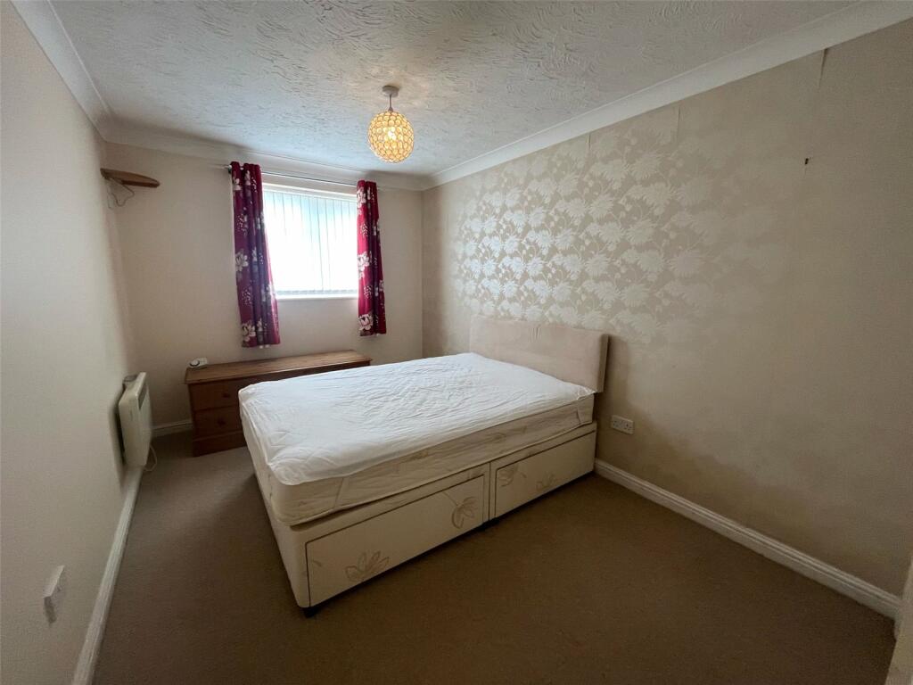 Additional image 5 of Warwick Road, Solihull, West Midlands, B92