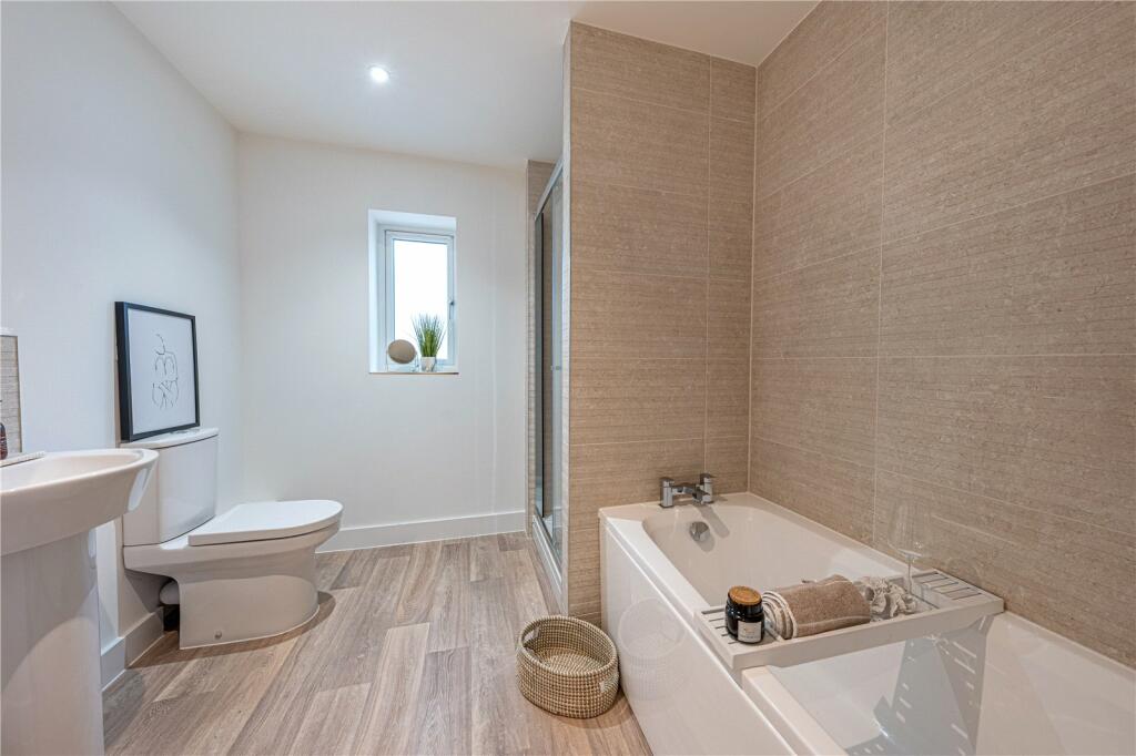 Additional image 30 of Egan Close, Dordon, Tamworth, B78