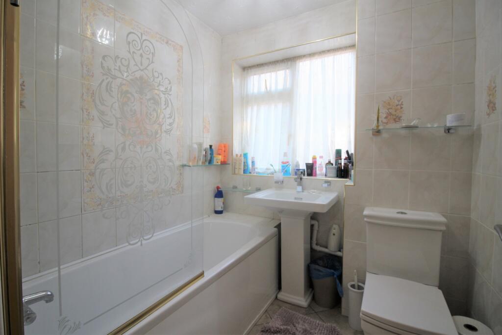 Additional image 16 of St Johns Close, Four Oaks, B75