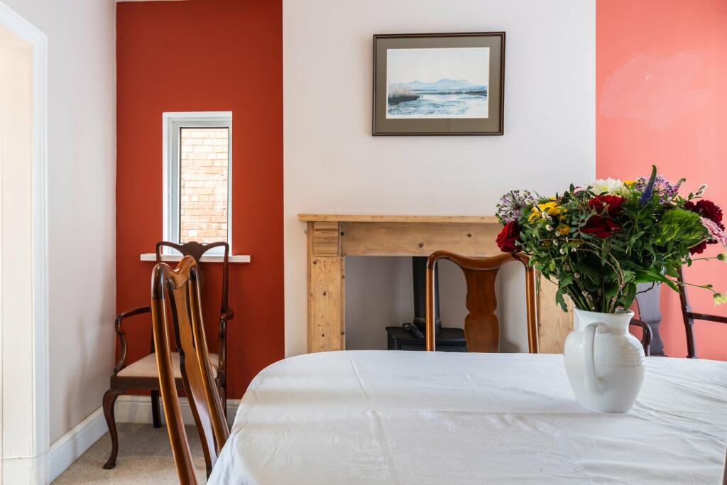 Additional image 7 of Chestnut Walk, Henley in Arden, Warwickshire, B95