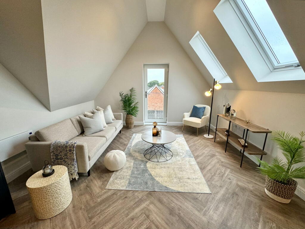 Additional image 5 of OAK TREE PLACE, Tanworth Lane, Shirley