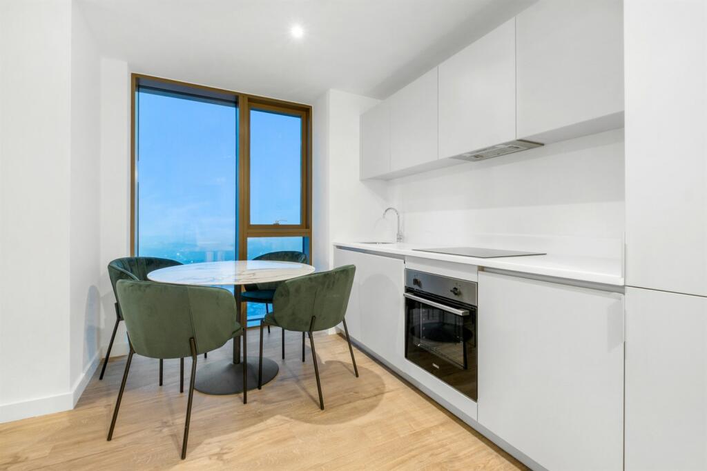 Additional image 5 of South Central, B5