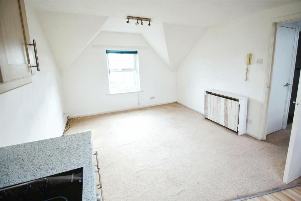 Additional image 4 of Evesham Road, Astwood Bank, Redditch, Worcestershire, B96