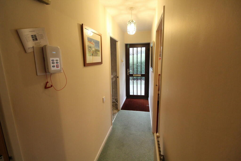 Additional image 9 of HALESOWEN, Linden Glade, Stourbridge Road