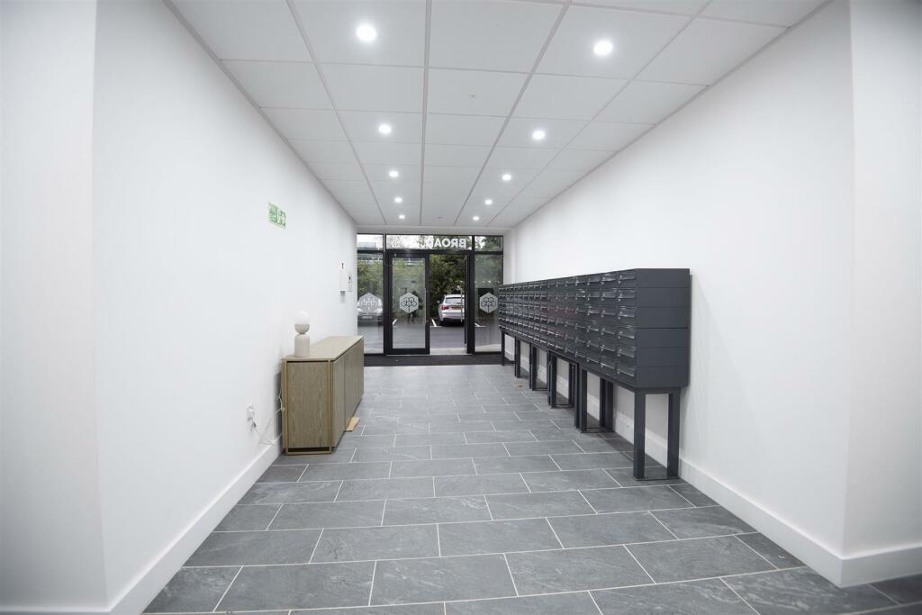 Additional image 2 of Broadoaks, Solihull