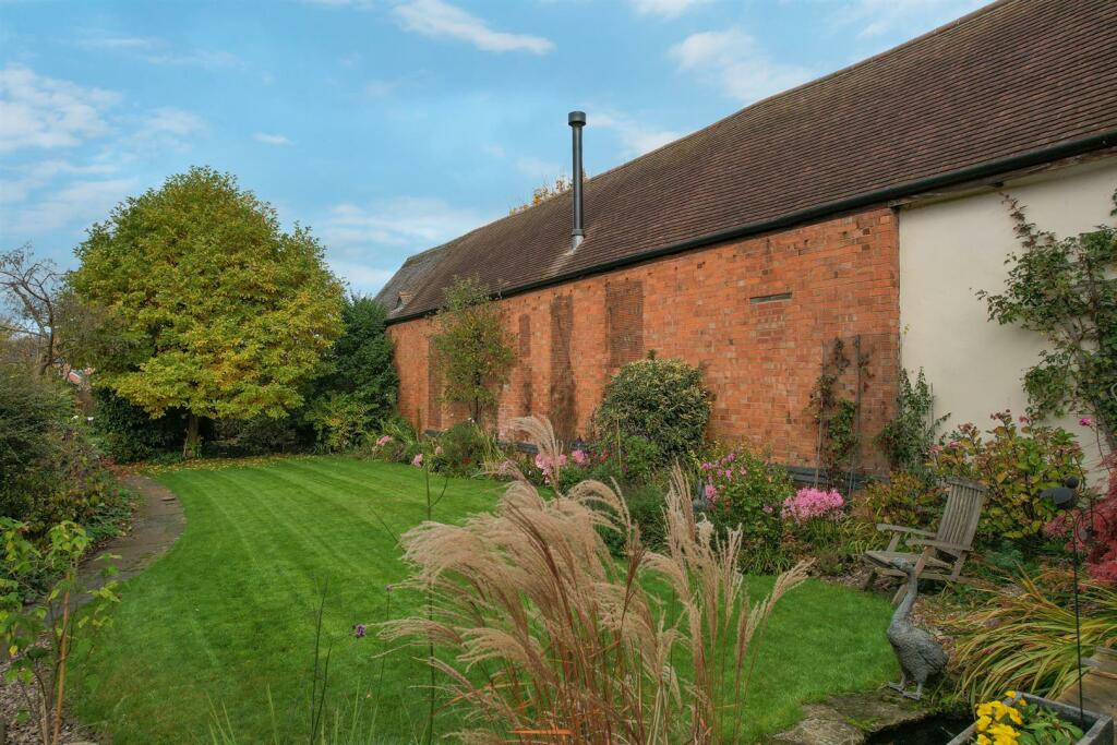 Additional image 38 of Henley Street, Alcester