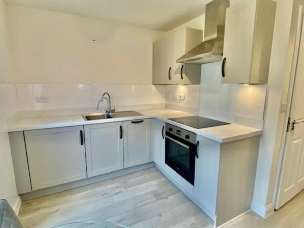 Additional image 4 of Nunney