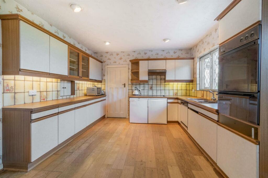 Additional image 16 of Hillwood Common Road, Sutton Coldfield