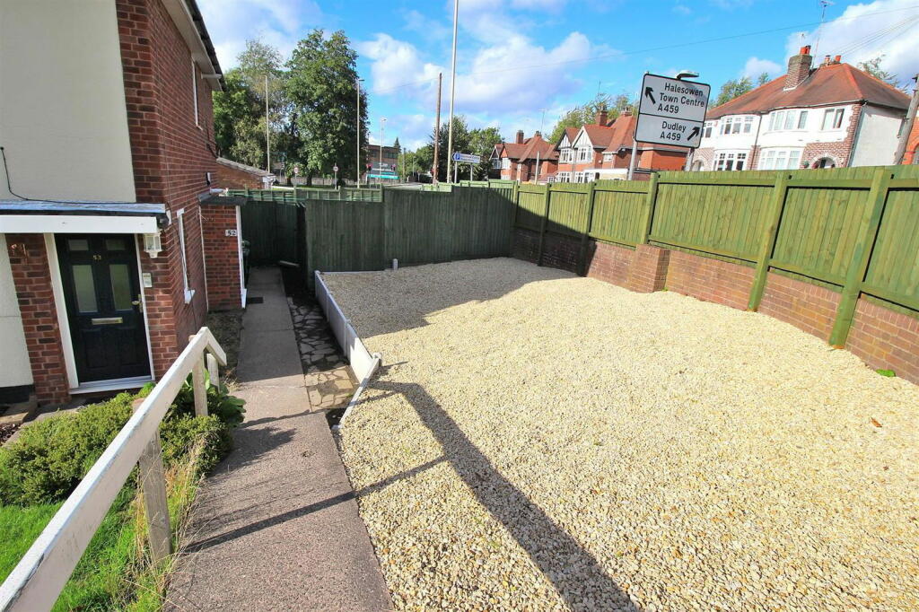 Additional image 7 of Grange Crescent, Halesowen, B63 3ED