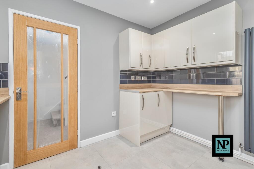 Additional image 4 of Mildenhall, Tamworth, B79