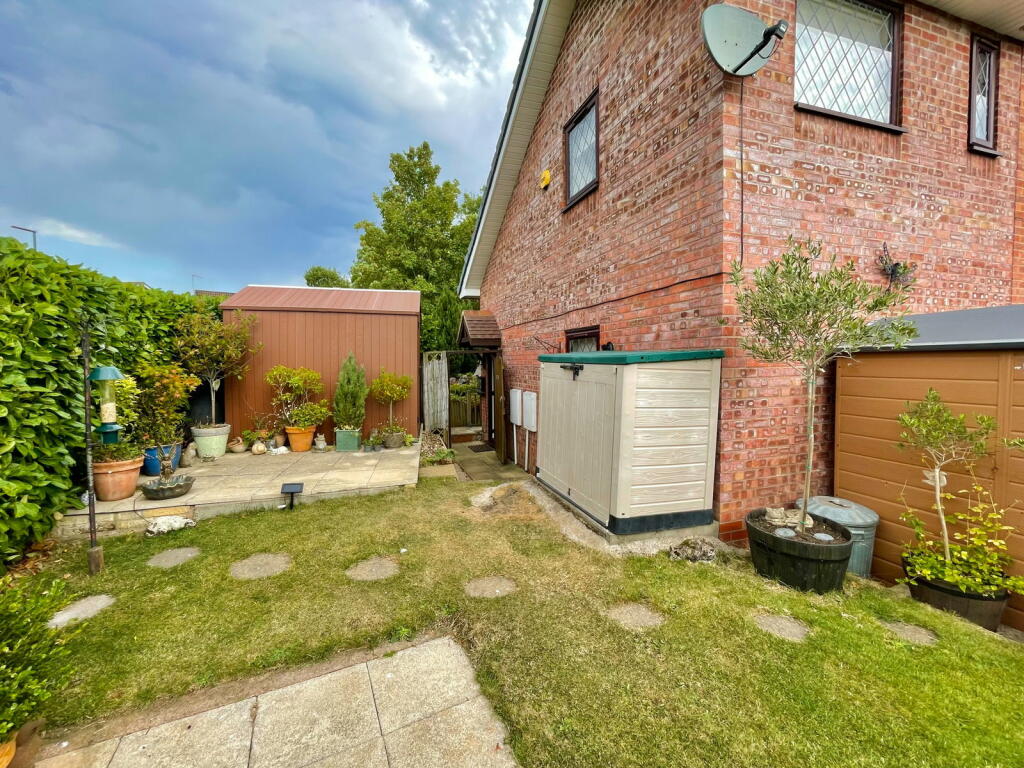 Additional image 14 of Kinsham Drive, Hillfield