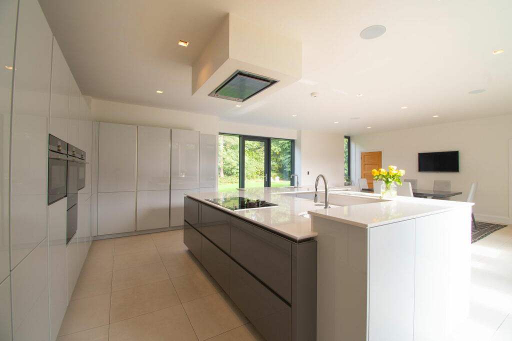 Additional image 8 of Roman Park, Roman Lane, Little Aston Park