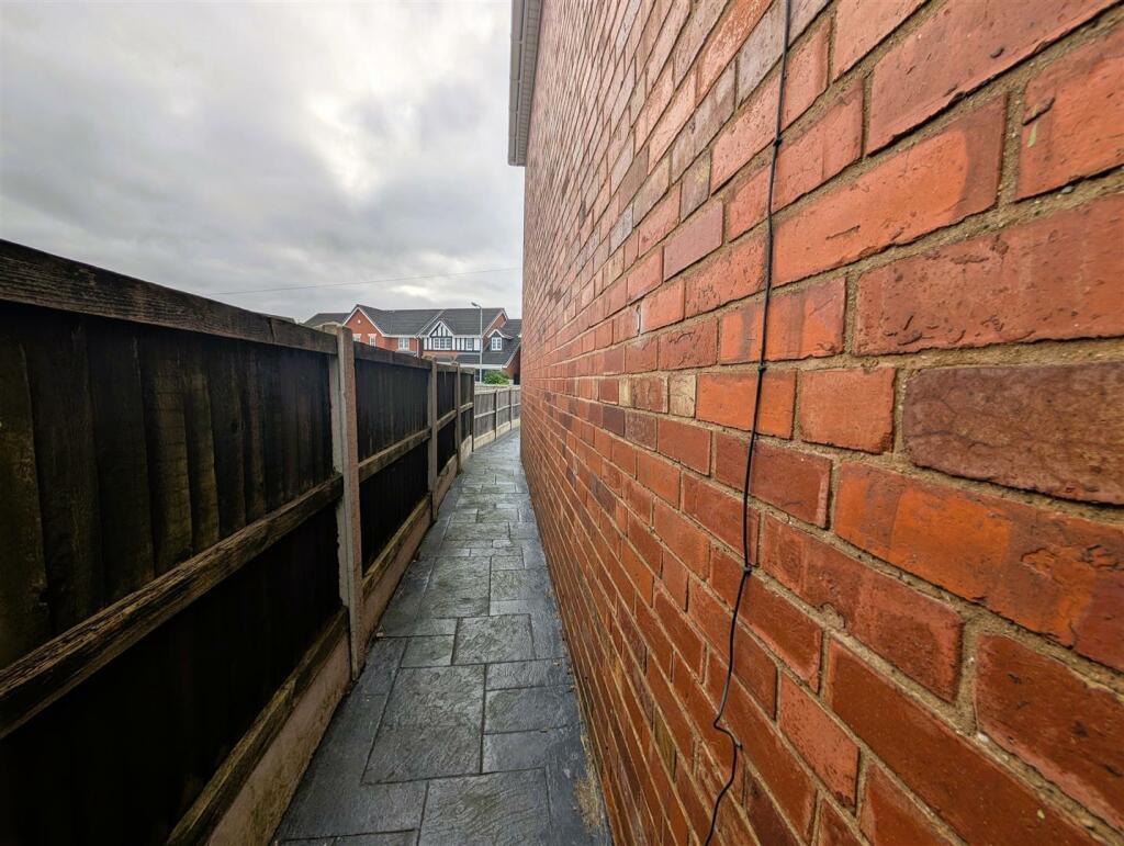 Additional image 17 of Alwin Road, Rowley Regis