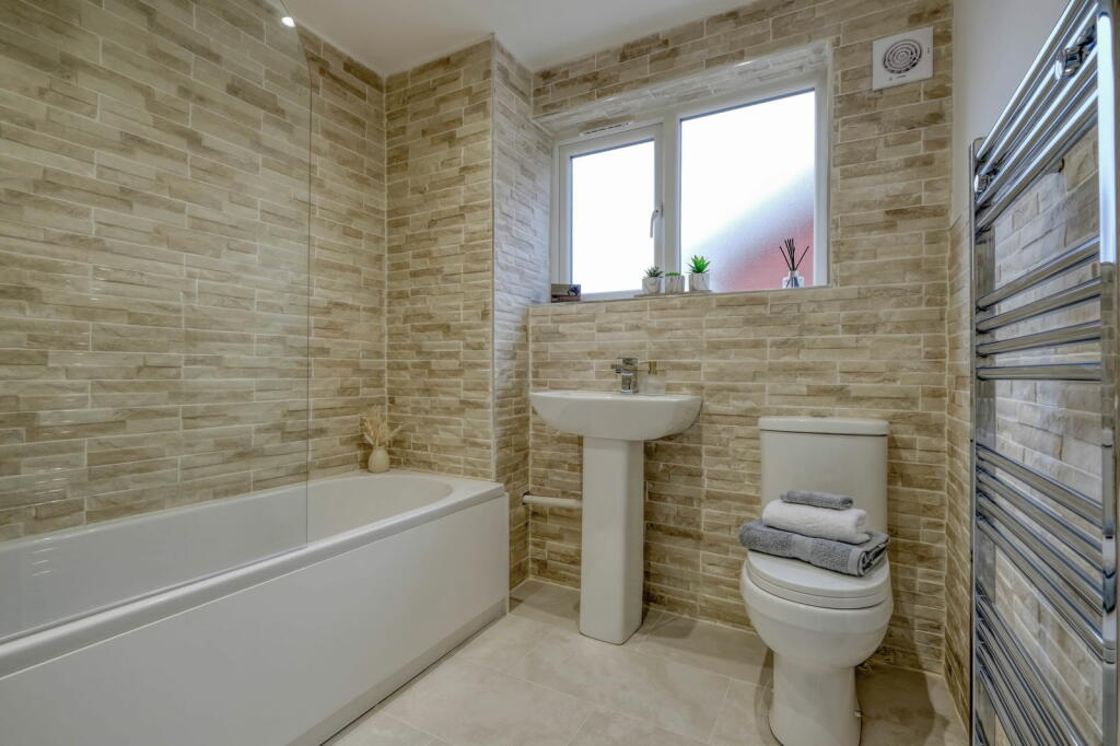 Additional image 17 of Radway Close, Church Hill North, Redditch