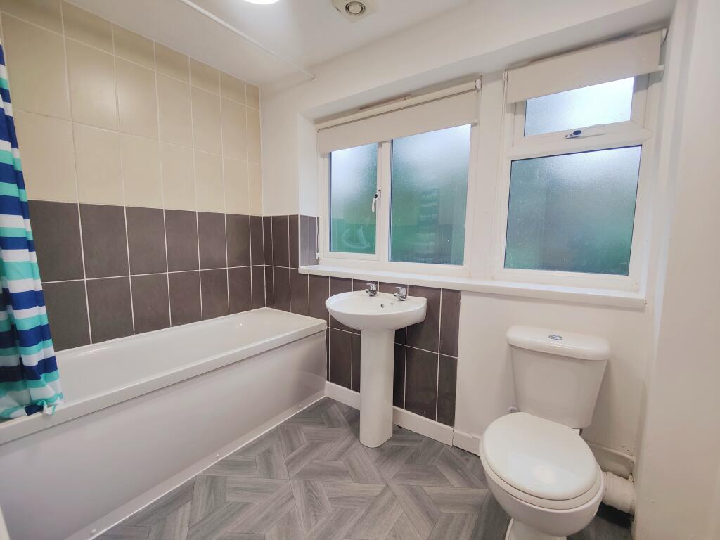 Additional image 5 of Ryton Close