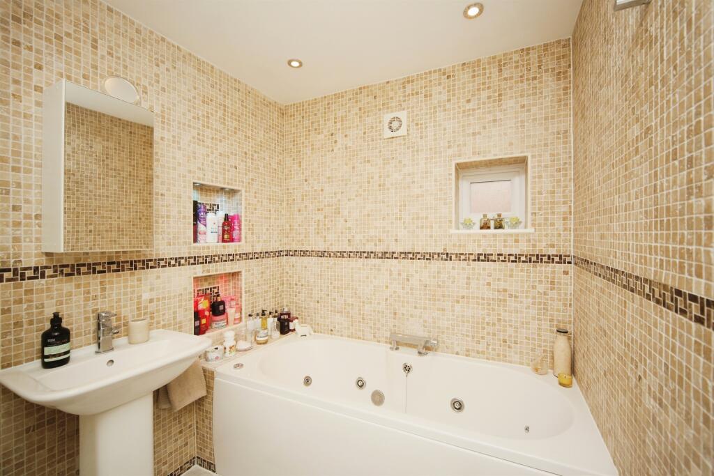 Additional image 13 of Northfield Close, Redditch