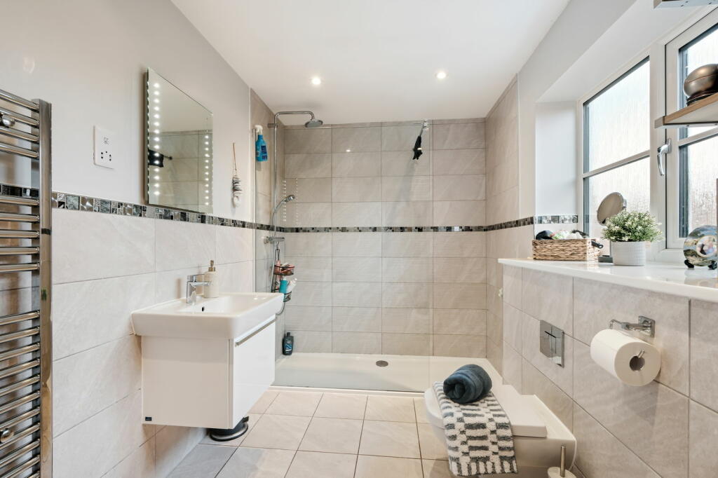 Additional image 12 of Meadow View Close, Stoke Pound, Bromsgrove, B60 3AS