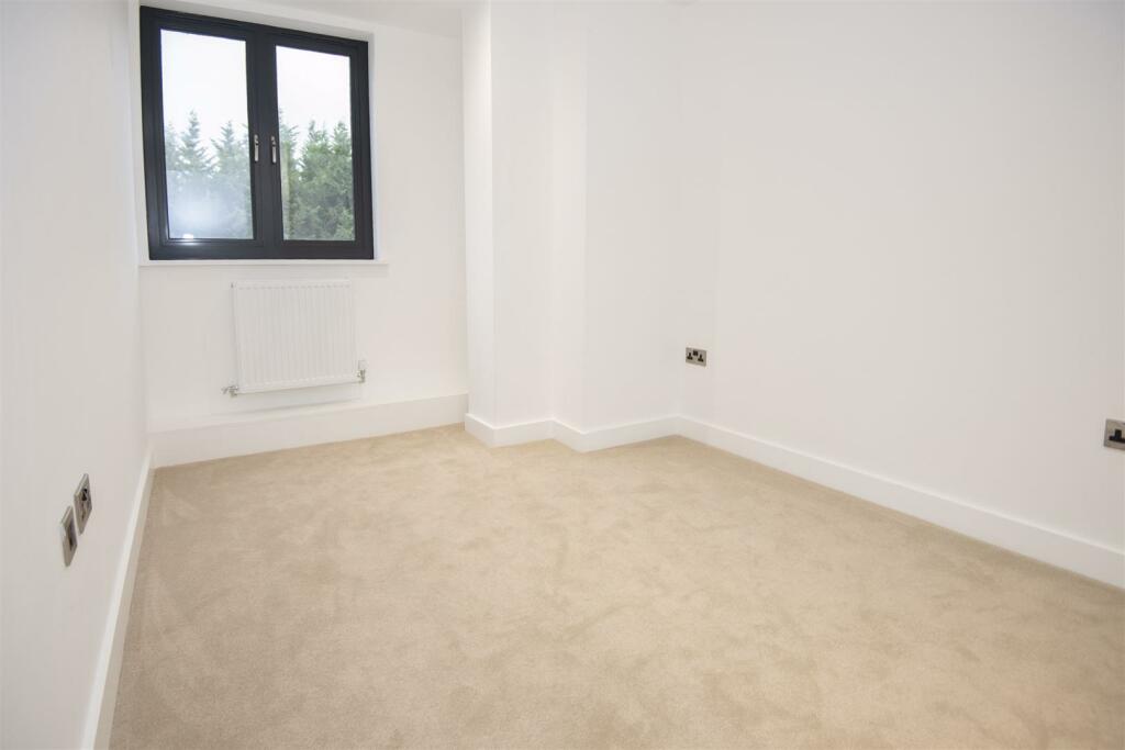 Additional image 7 of Broadoaks, Solihull