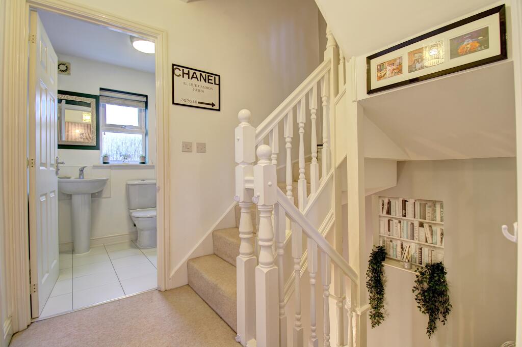 Additional image 18 of Valley Drive, Tamworth, B77