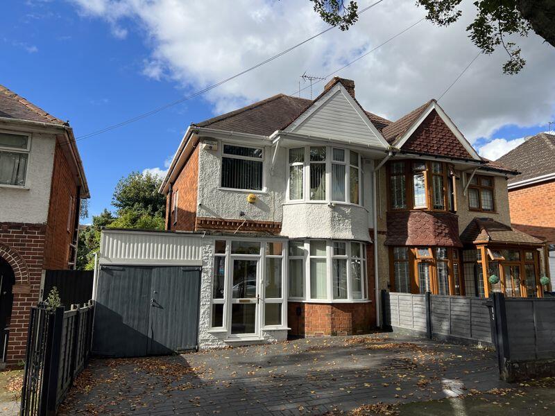 Warren Hill Road, Kingstanding, Birmingham B44 8EX