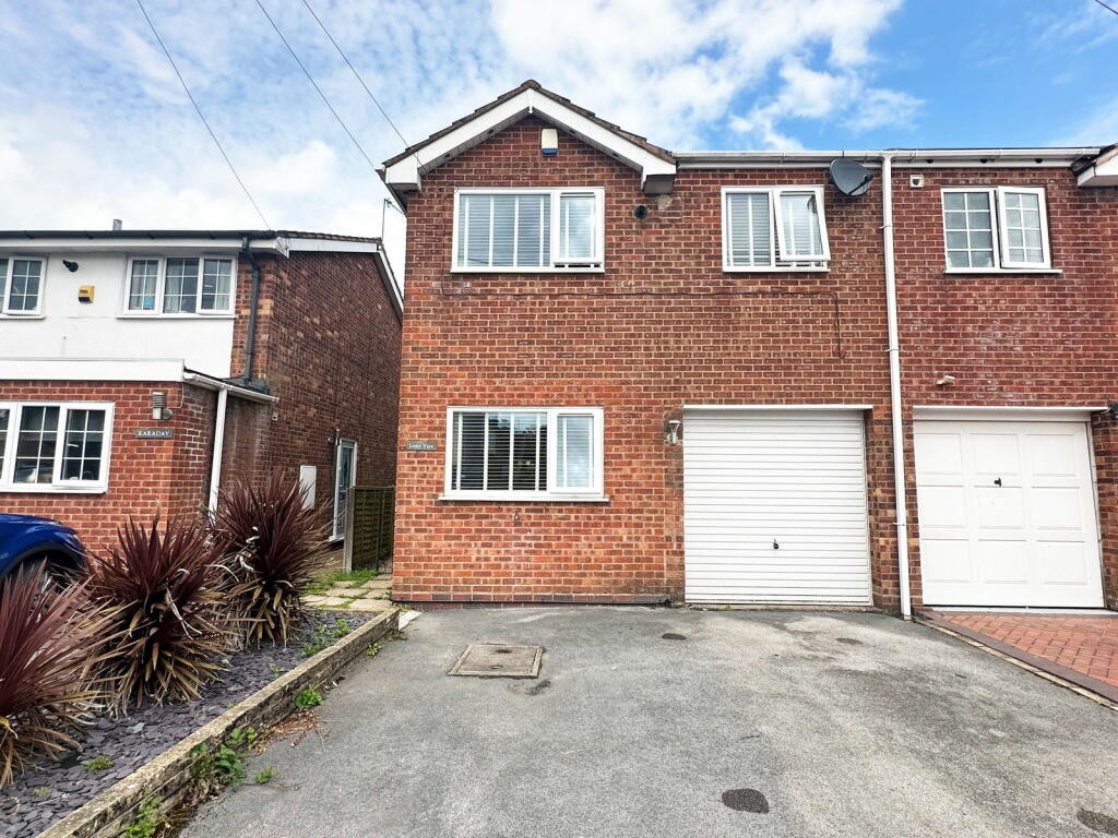 Windrush Road, Hollywood, B47 5QA