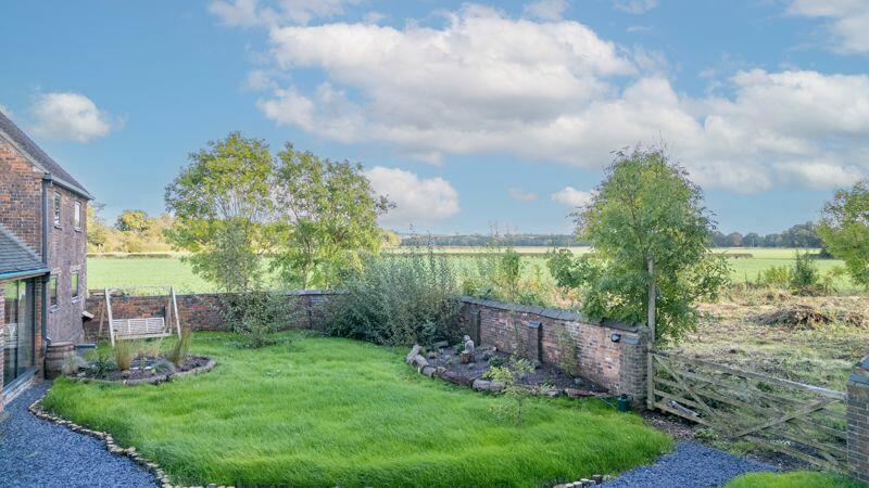 Additional image 41 of Oak Tree Barn, Bodymoor Green Farm, Kingsbury/Nether Whitaker, B78 2DZ