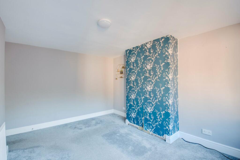 Additional image 4 of Fox Lane, Bromsgrove, Worcestershire, B61