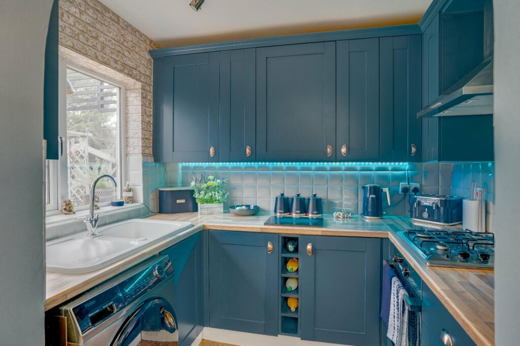 Additional image 7 of Clent Avenue, Headless Cross, Redditch, Worcestershire, B97