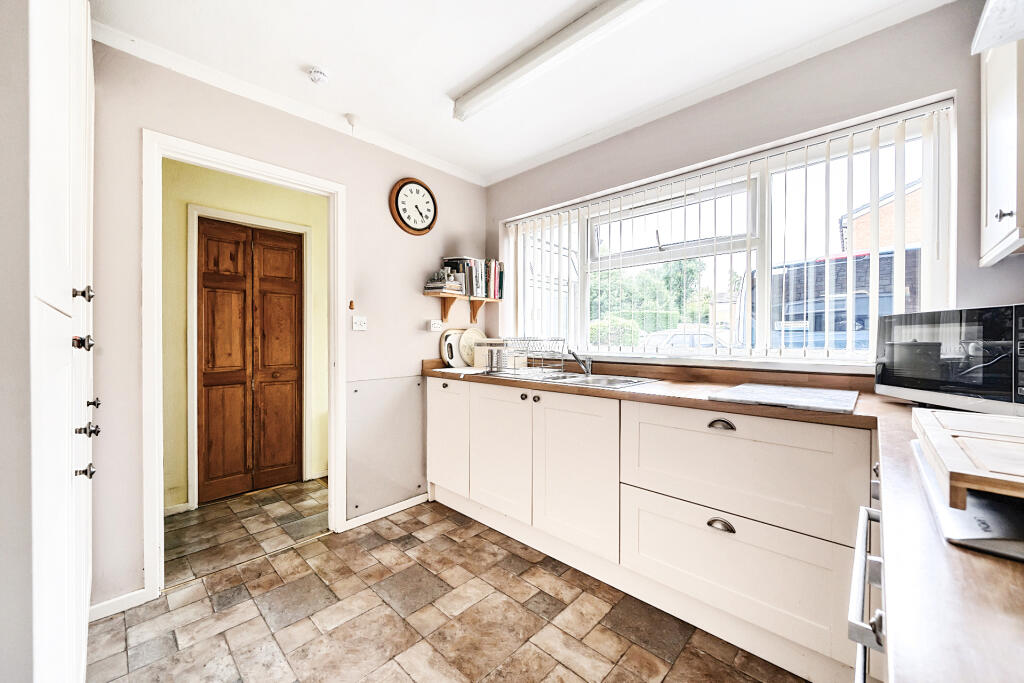 Additional image 5 of Willow Close, Bromsgrove