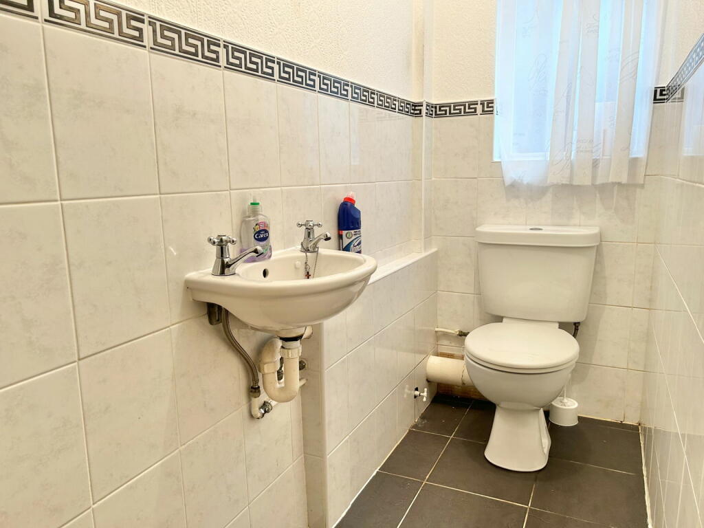 Additional image 11 of Masons Way, Solihull, B92 7JF