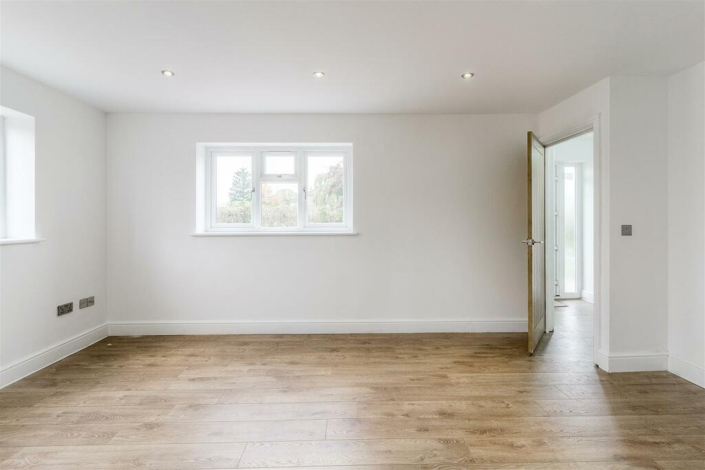 Additional image 7 of Austrey Lane, Newton Regis, B79