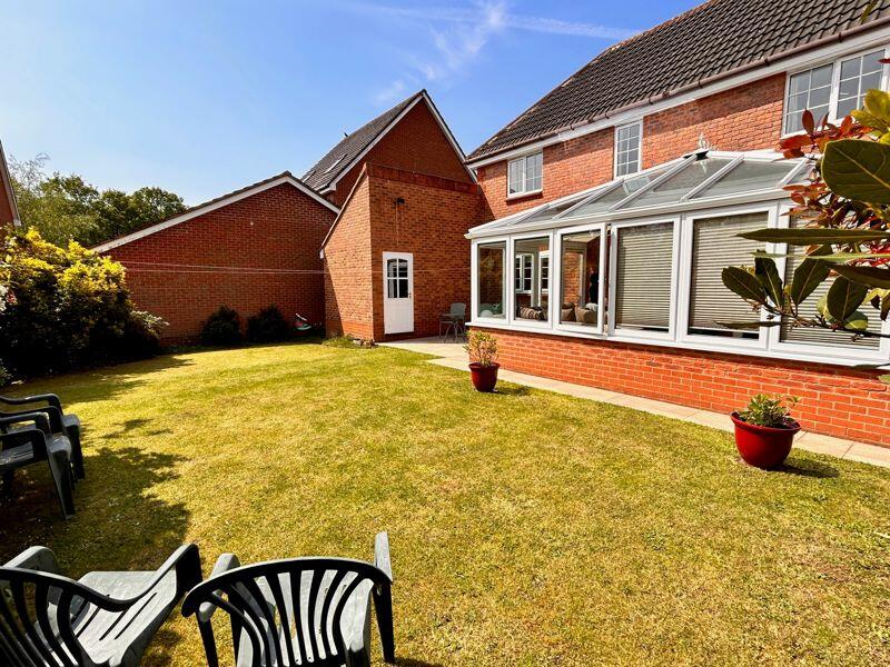 Additional image 28 of Meadow Close, Sutton Coldfield, B76 2QQ