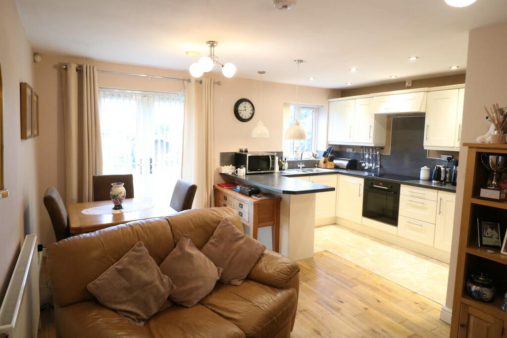 Additional image 4 of Streetsbrook Road, Shirley