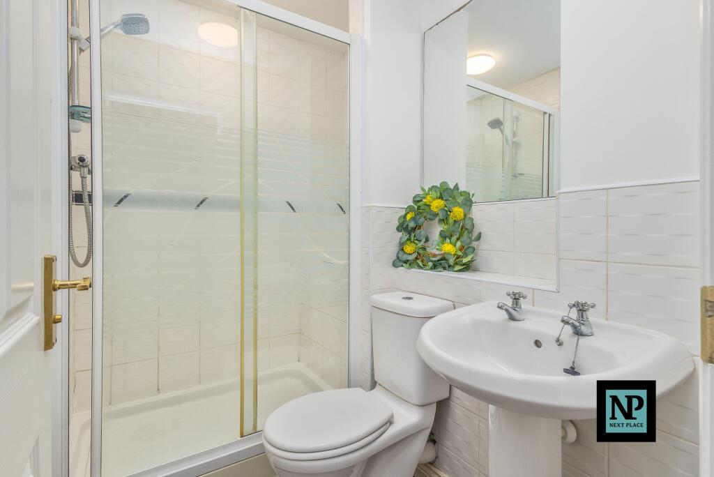 Additional image 11 of Valley Drive, Wilnecote, B77