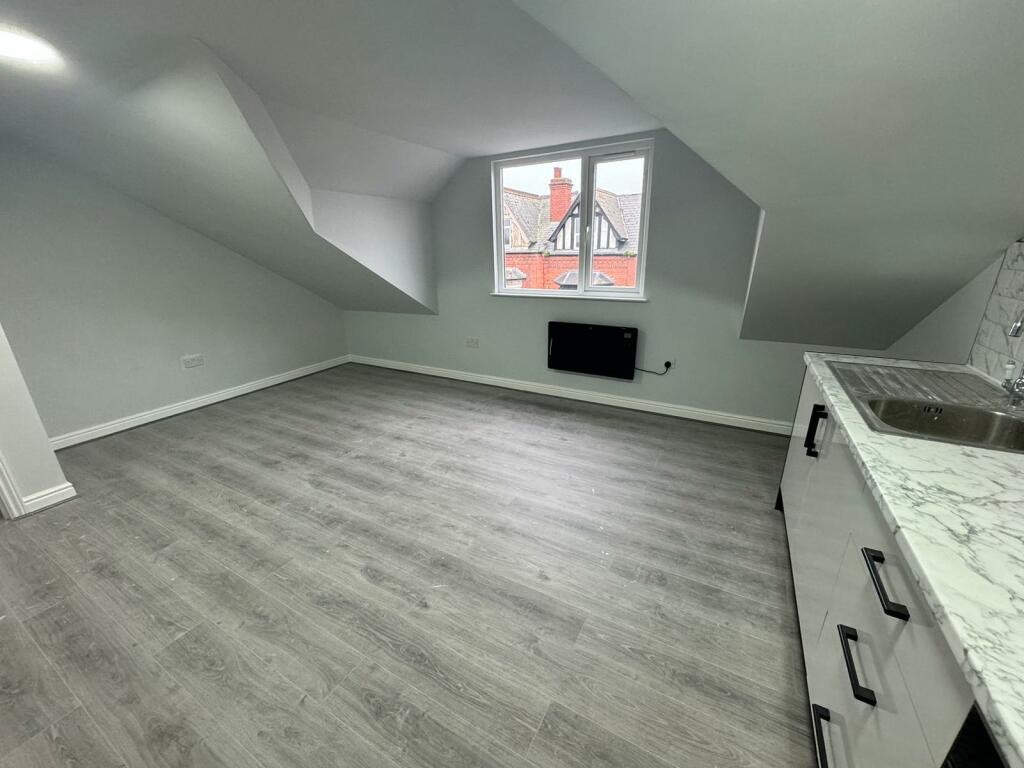 Additional image 21 of Bearwood Road, Smethwick, B66