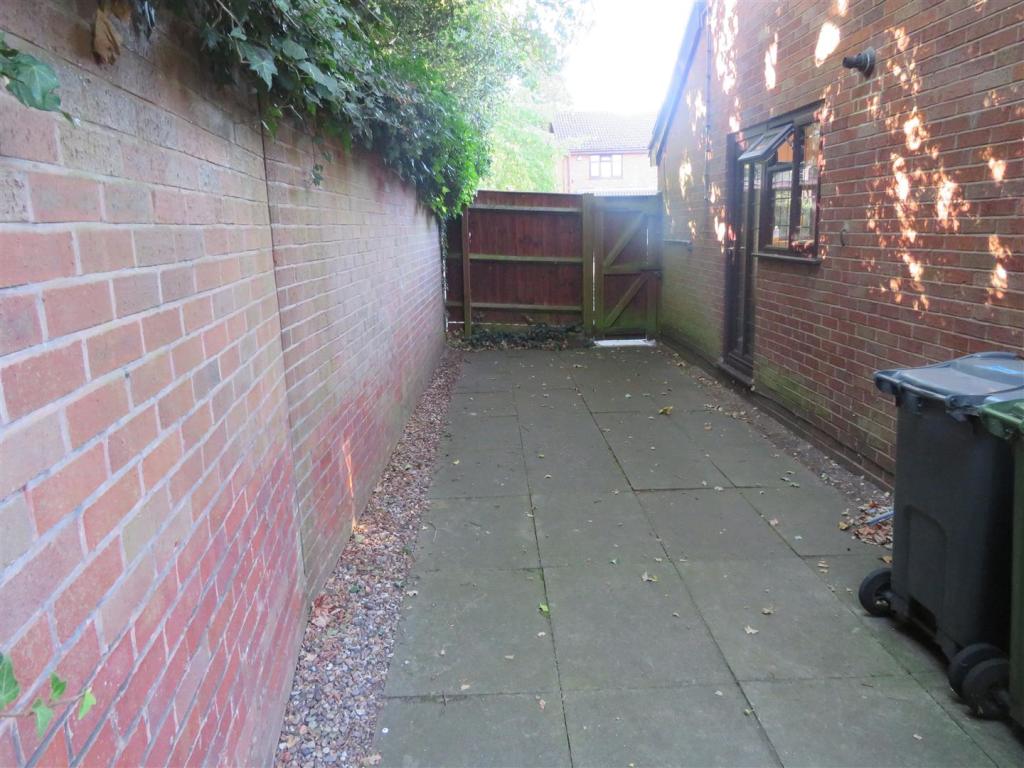 Additional image 22 of Castle Hills Drive, Castle Bromwich