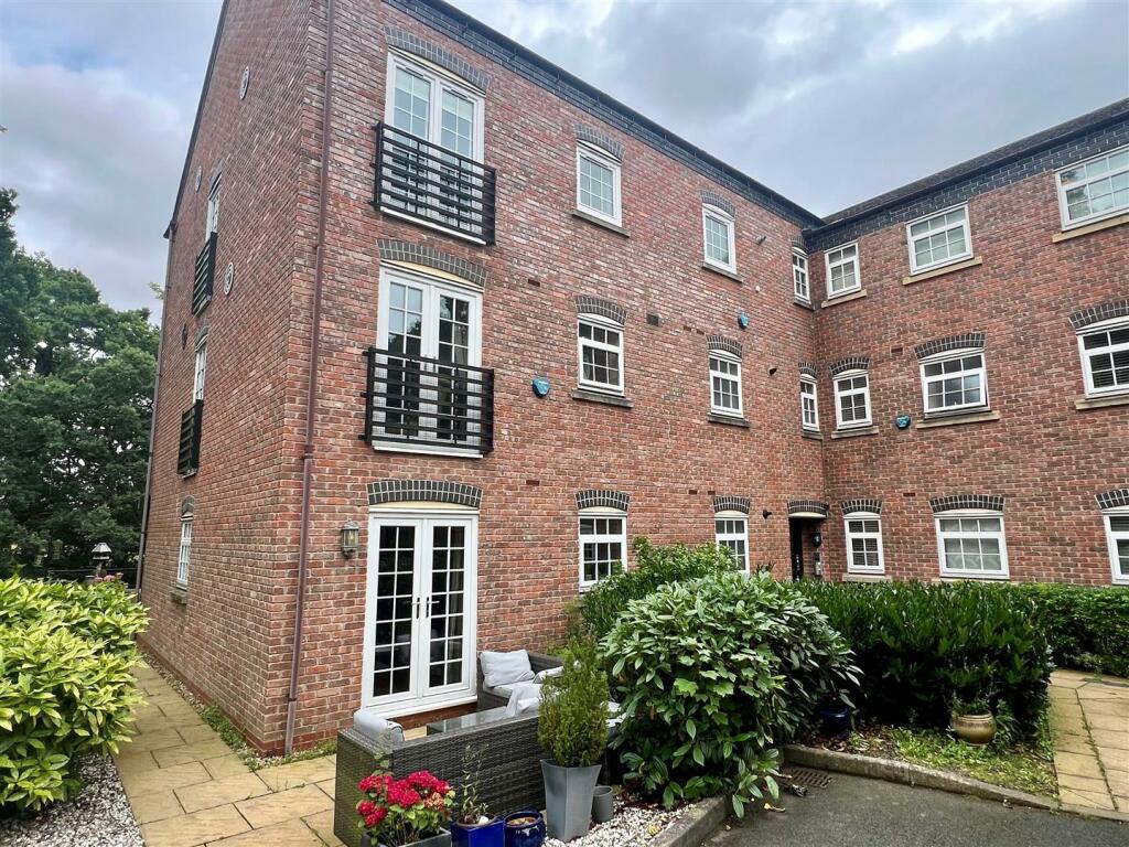 Additional image 2 of Tythe Barn Lane, Dicken Heath, Solihull