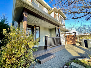 Additional image 5 of 682 Sunshine Terrace