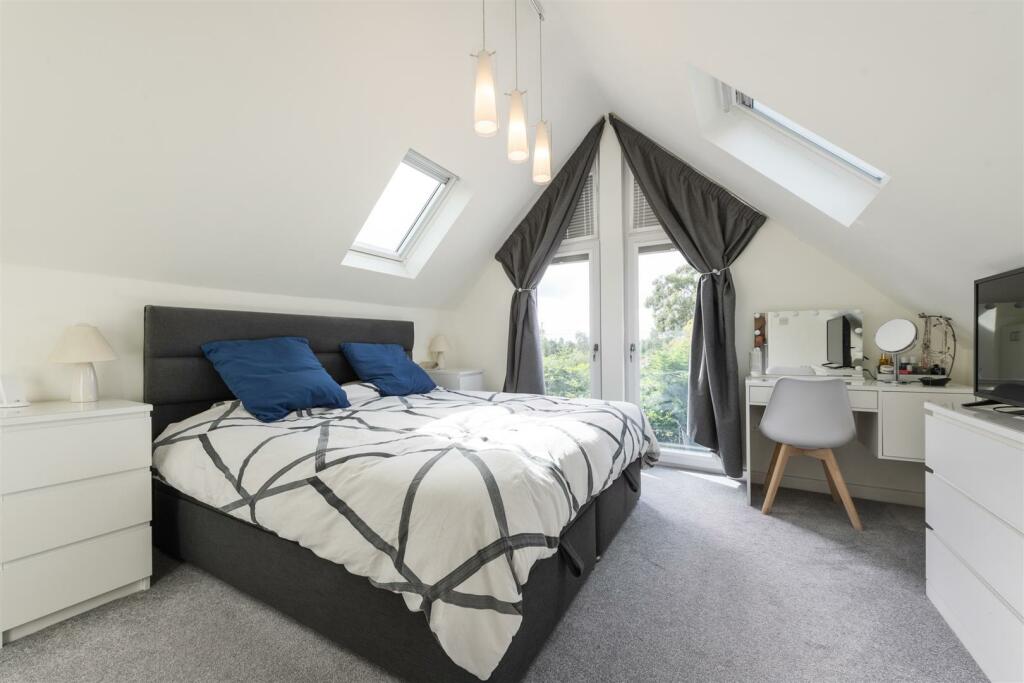 Additional image 18 of Hanbury Road, Dorridge